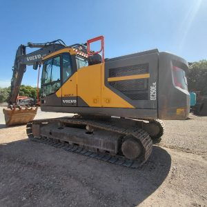 VOLVO EC250E